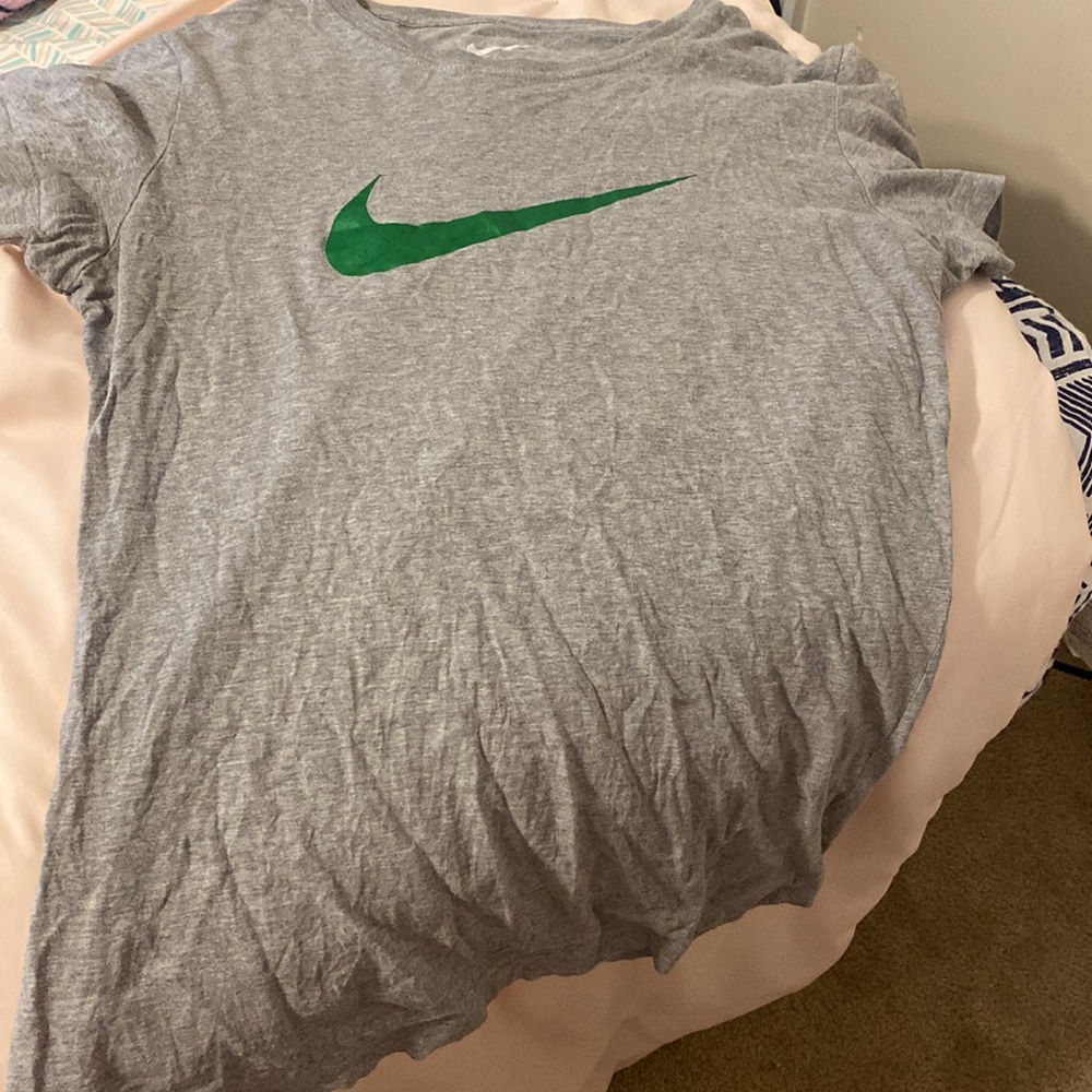 2 Nike Tees - Picture 2 of 3